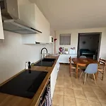 Avec Vue Panoramique-leucate Falaise Апартаменты Лёкат